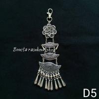ราคา ตุ๊งติ๊งห้อยเข็มขัด ห้อยข้างล้านนา เครื่องประดับผ้าถุง เครื่องประดับล้านนา ตุ๊งติ๊งสีเงินรมดำ (16190464683)