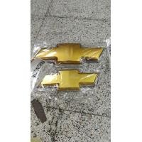 ราคา โลโก้กระจังหน้า เชฟแคปติว่า ปี 08 11 ตรงรุ่น หน้า หลัง 1 คู่ สีทอง (19371916607)