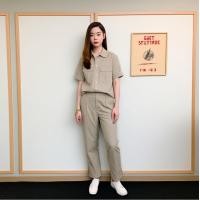 ราคา Closet Crush เซ็ตเสื้อแขนสั้นและกางเกงขายาวเข้าชุด สีกากี (20999321804)