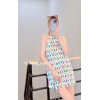 ราคา ชุดเซ็ท 2ชิ้น เสื้อสายเดี่ยวอัดพลีท กางเกงขาสั้นอัดพลีท (19445908377)