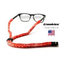ราคา ส่งฟรี สายคล้องแว่นตา Croakies รุ่น Print Suiters XL Bandana Red (411852186)