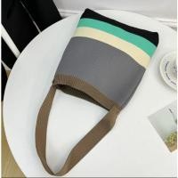 ราคา กระเป๋าสะพายไหล่แฟชั่น กระเป๋าแฟชั่นลายทางตรง งานไหมพรม พร้อมส่ง (20169586741)