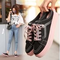 ราคา NEW รองเท้าผ้าใบเปิดส้น 5 ซม รองเท้าแฟชั่น รองเท้าผ้าใบผู้หญิง เสริมส้นสูง 3 ซม มี 2 สี ดำ ขาว พร้อมส่ง No F141 (18110698177)