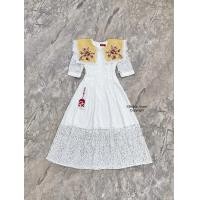 ราคา งานป้าย Bellita การันตีเสื้อผ้าคุณภาพ เดรสยาวผ้าลูกไม้สีขาว คอกลมคอปกสีมัสตาร์ดปักดอกไม้ แขนสั้นประมาณศอก (19389059649)