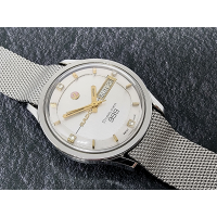 ราคา สายนาฬิกา สาย mesh สายถัก rado หัวโค้ง 18mm สีเงินรุ่นเก่า สภาพสวยมากๆ ใช้งานปกติ ใส่ rado starliner 999 ได้ ภาพนาฬิกาคือภาพตัวอย่างไม่ได้ขายครับ (16349614576)