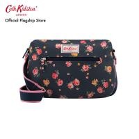 ราคา Cath Kidston Double Zip Bag Wimbourne Rose Navy กระเป๋า กระเป๋าสะพาย กระเป๋าสะพายข้าง กระเป๋าแคทคิดสตัน (18942721996)