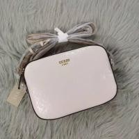 ราคา Guess กระเป๋าคอสบอดี้สายหนังทรงกล่อง (9704175289)