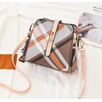 ราคา พร้อมส่ง กระเป๋าแฟชั่นเกาหลีผญ18 กระเป๋าถือไฮโซ กระเป๋าคล้องมือ กระเป๋าสะพายไหล่ผญ แฟชั่นเกาหลี งานสวยตรงปกหนังดีมากๆๆ (18810797335)