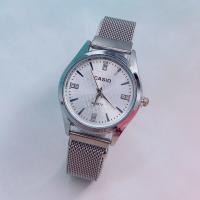 ราคา Watchhiend นาฬิกาข้อมือCasio สายแม่เหล็ก ปรับสายได้เอง เหมาะสำหรับคุณผู้หญิง มีหน้าปัดประดับเพชรหลายแบบและแบบอื่นๆให้เลือก (11309034521)