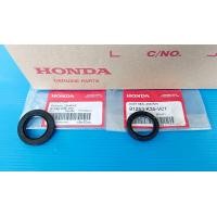 ราคา ซีลกันฝุ่นสวิงอาร์ม 25 40 5 ซีลกันฝุ่นสวิงอาร์ม 25 35 6 แท้HONDA PCX160PCX150 ปี2018 2020ADV150ADV160อะไหล่แท้ศูนย์HONDA 91252 K35 V01 91253 K35 V01 รวม2ชิ้น1เซต (20490196507)