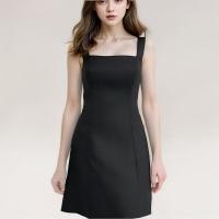 ราคา Closet Crush เดรสสั้นสายเดี่ยวแบบหนา สีดำ (21389777372)