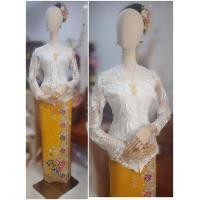 ราคา ชุดไทยภาคใต้ ชุดย่าหย่า ชุด Kebaya เคบาย่า ชุดภาคใต้ ชุดพื้นเมืองภาคใต้ ชุดมาเลเซีย ชุดอินโดนิเชีย ตัดเย็บจากผ้าลูกไม้สวยงาม ผ้าถุงปาเต๊ะเย็บสำเร็จ แบบป้ายติดตะขอใส่ได้ถึงเอว 36 นิ้ว ราคาต่อชุดไม่รวมเ