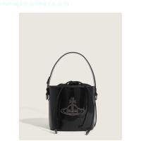 ราคา Vivienne Westwood Vivienne Westwood After Western Pacific 2023 New Patent Leather Mini Bucket Senior Feeling Inclined Shoulder Bag (20268302707)