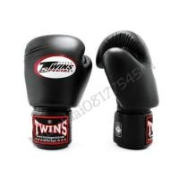 ราคา นวมชกมวยหนังแท้ สีดำ ยี่ห้อ Twins Boxing Gloves leather (9172486305)
