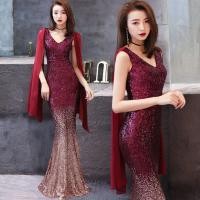 ราคา ชุดราตรียาวสีแดง แขนกุดแต่งระบายปักเลื่อมทั้งชุด กระโปรงทรงหางปลา เรียบหรูดูแพง สวยดูดี แบบสวยทันสมัย ใส่ออกงาน งานราตรี ไปงานแต่งกลางคืน (19759857545)