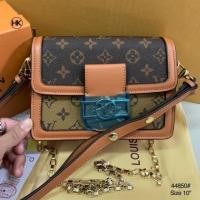 ราคา กระเป๋าสะพายข้างหลุยส์ มี2สาย พร้อมสายโช่ (8070604266)