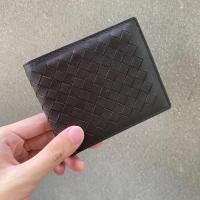 ราคา Woven Lambskin Short Wallet with coin slot กระเป๋า สตางค์หนังแกะ มีช่องใส่เหรียญ สานแท้ (9891621885)