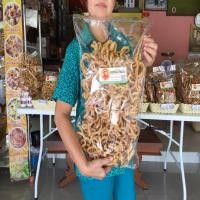 ราคา แคบหมูไร้มัน แคปหมู ไร้มัน ทอดใหม่ทุกวัน อาหารเหนือ ของฝากเชียงใหม่ Fried pork skin แค๊ปหมู By แคบหมูแม่หลวงแอ้ว (13697693562)