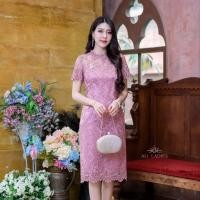 ราคา All Ladies เดรสลูกไม้พรีเมี่ยมลายกุหลาบ แบบสวยคลาสสิคใส่ง่ายและดูหรูหรา มี 2 สีให้เลือก สีชมพูกะปิ สีเหลืองทอง (21426948331)