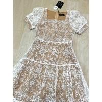 ราคา เดรสเจ้าหญิงปักอลัง งานลูกไม้ สวยเป๊ะปักละเอียดทุกจุด ออกงานได้แบบเริ่ดๆเลยค๊า (18093890908)