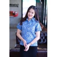 ราคา เสื้อเชิ้ตปาเต๊ะ ผู้หญิง ลายบานชื่น หลากสี อัดกาว (21389846978)