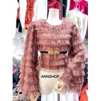 ราคา b689 เสื้อลูกไม้แต่งระบายชั้นๆแขนกระดิ่งยาว (21434337271)