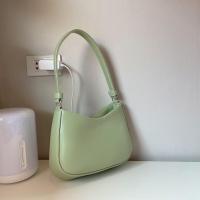 ราคา กระเป๋าสะพายไหล่ รุ่นดวงจันทร์ RIYA BRAND new collection (19467403797)