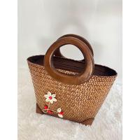 ราคา กระเป๋าสานกระจูด 8 6 สูง 8 หูไม้ปักหอย (21411436361)