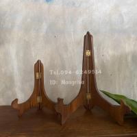 ราคา ขาตั้งไม้สัก ขาตั้งกรอบรูป ขาตั้งจาน มี 2 ขนาด (9473609830)