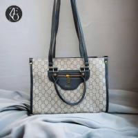 ราคา กระเป๋าสะพายข้าง ทรง TOTE G สี่เหลี่ยม ลายG งานสวยมาก (21321089078)