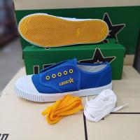 ราคา รองเท้าผ้าใบ รุ่น เล่นตะกร้อ ไซส์ 39 44 (21360733178)