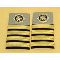 ราคา อินทรธนู กำนัน สารวัตรกำนัน ผู้ใหญ่บ้าน ผู้ช่วยผู้ใหญ่บ้าน ชุดกากี (19590246053)