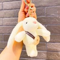 ราคา พวงกุญแจตุ๊กตากระต่ายหูยาวกระเป๋าหนังสือตุ๊กตาคู่รักเครื่องประดับห้อยของเล่นตุ๊กตาสำหรับผู้หญิงการ์ตูน (21189889035)
