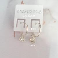 ราคา ต่างหูห่วงเงินแท้ 92 5 ห้อยตะกร้อเงิน จำนวน 1 คู่ (19419409429)