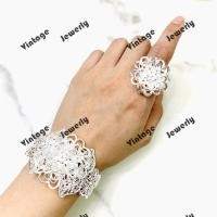 ราคา จัดส่งทันที เครื่องประดับไทย กำไลทอง1บาท กำไลดอกไม้ ทองเยาวราชสร้อยข้อมือ แหวน ทอง เงินโบราณสร้อยข้อมือกลีบกุหลาบ (20855738693)