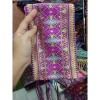 ราคา สไบขิดลาว สไบ ผ้าสไบ อัดกาว ทอลาย ผ้าเบี่ยง ผ้าสไบลาว แบบชายลูกปัดและชายผ้า (21340257455)