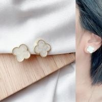 ราคา ต่างหูหนีบแบรนด์เนม Set BN แป้นหนีบธรรมดา แถมยางรองทุกคู่ (17579304082)