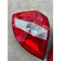 ราคา ไฟท้ายJAZZ GE MC มือสองแท้ถอด สภาพดี ซ้าย ไม่เเตกหัก หน้าเลนซ์มีริ้วรอยตามการใช้งานงาเล็กๆไม่สังเกตุไม่เห็น (18981420421)