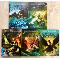 ราคา Percy Jackson The Lightning Thief 1 5 Books By Rick Riordan (21203474612)