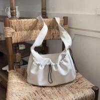 ราคา Nari Mari Wave Bag กระเป๋าสไตล์มินิมอล crossbody ใส่ไอแพดได้ (20883151179)