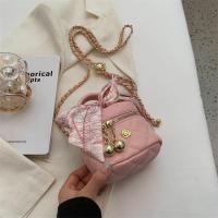 ราคา กระเป๋าใบเล็กมินิสไตล์ชาแนลสำหรับผู้หญิงกระเป๋าสะพายข้างสายโซ่ลายข้าวหลามตัดที่นิยมในโลกออนไลน์แบบใหม่ฤดูใบไม้ร่วงและฤดูหนาวปี2023กระเป๋าทรงจีบดูแพง (19889007342)