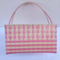 ราคา กระเช้าสานเส้นพลาสติก ตะกร้าสานเส้นพลาสติก ตระกร้าสานเส้นพลาสติก ที่จับโครงลวด หลายขนาด วัดจากขอบปากตะกร้า (21275525372)