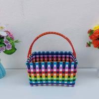 ราคา กระเช้าสานเส้นพลาสติก ตะกร้าสานเส้นพลาสติก ตระกร้าสานเส้นพลาสติก ที่จับโครงลวด หลายขนาด วัดจากขอบปากตะกร้า (12294255179)