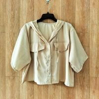 ราคา 53 พร้อมส่ง เสื้อเชิ้ตครอปแขนสั้นมีหมวก สีขาว bigsize (21463372071)
