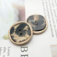 ราคา กระดุมโลหะกระดุมเปลือกหอยเทียมไข่มุกทรงสี่เหลี่ยมสไตล์สาวสังคมเสื้อคลุมผ้าทวีดแบบชาแนลเสื้อไหมพรมกระดุมคาร์ดิแกนแบบถัก (9404505249)