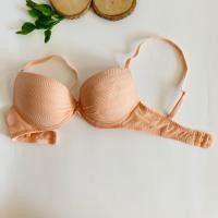 ราคา Sabinaเสื้อชั้นใน 1 25 แถมฟรีตะขอ sz 30 65 มีหลายแบบ รุ่นดูมๆ มีโครง ฟองหนา 3 5CM มี 25 แบบ (21390634311)