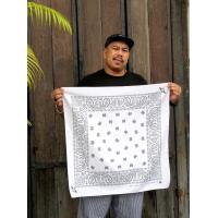 ราคา ผ้าเช็ดหน้าผืนใหญ่ ผ้าพันคอลายลูกน้ำ ผูกเป็นเกาะอกได้ อกไม่เกิน 44 นิ้ว Bandana Big size 70x70 cm (17399250612)