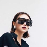 ราคา พร้อมส่ง แว่นตากันแดด แว่น YSL กรอบดำ เลนส์ สีดำ แว่นตา แฟชั่น แว่นแบรนด์ แว่นกรองแสง แว่น ฟรี ผ้าเช็ดเลนส์ oversize black lens sunglasses (11783551533)