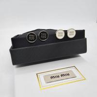ราคา Miu Miu logo embossed stud earrings ต่างหู มิว มิว โล้โก้กลม สีขาว อะไหล่ทอง ภาพถ่ายจากงานจริง (21202838547)