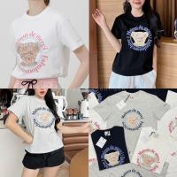 ราคา Maison de Bear T shirt 330 ฟรีส่ง เสื้อยืดคอกลมแขนสั้น ดีเทลลายน้องหมีแบรนด์ดังเกาหลี น่ารักมากกกก งานสกรีนอย่างดี ได้ไปต้องถูกใจแน่นอน ทรงเบสิค แมทช์ง่ายได้หลายแบบหลายสไตล์ ผ้าเนื้อดีสุดๆ นิ่มยืดหยุ่